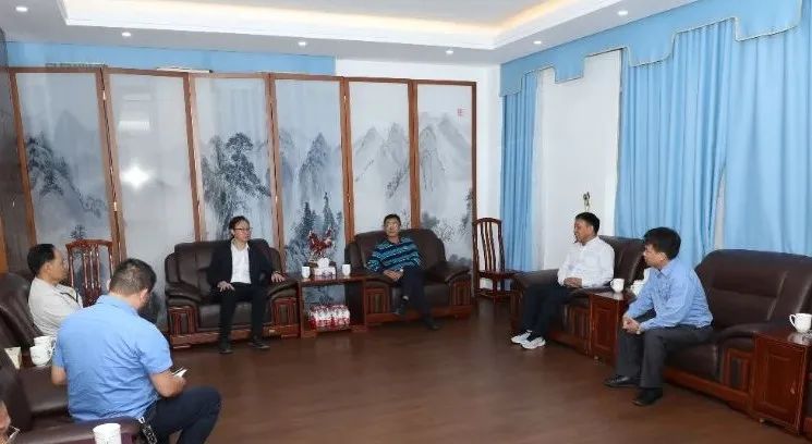 海南省总工会到Z6尊龙发展新春慰问.jpg