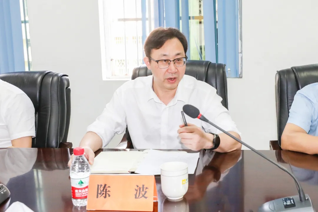 1711680082539065.jpg 海南省总工会副主席陈波一行到Z6尊龙调研领导4.webp.jpg