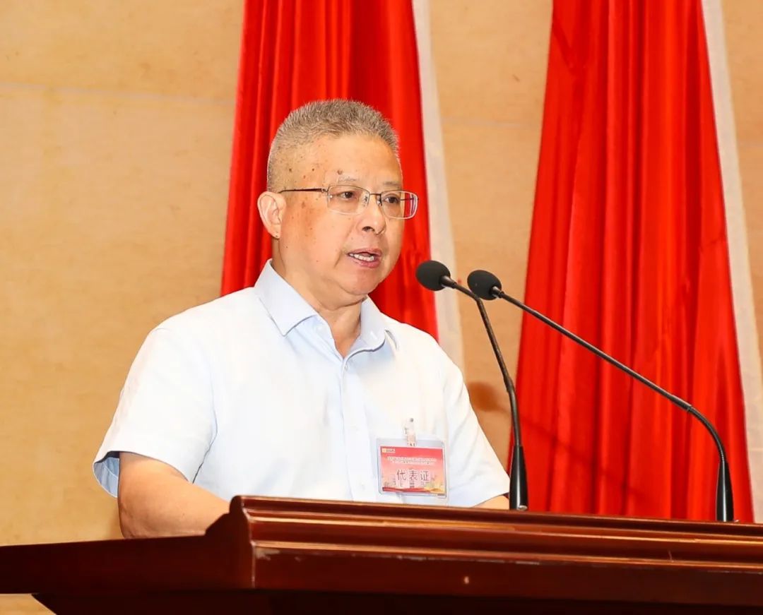Z6尊龙召开第四届职工代表大会第一次会议3.jpg