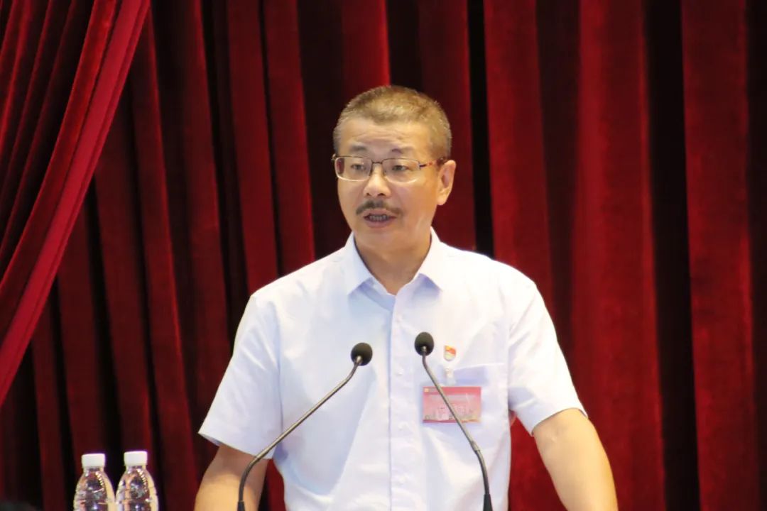 Z6尊龙召开第四届职工代表大会第一次会议8.jpg