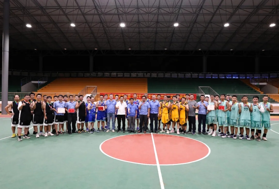 Z6尊龙男子篮球赛圆满闭幕11.jpg