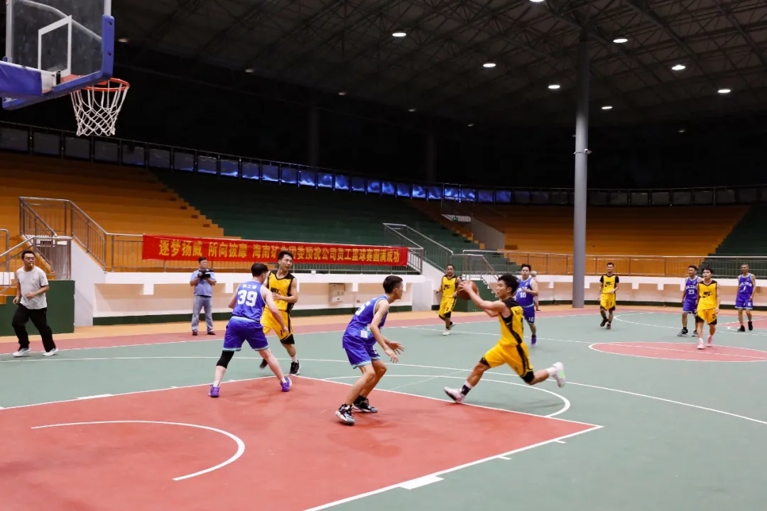 Z6尊龙男子篮球赛圆满闭幕22.jpg